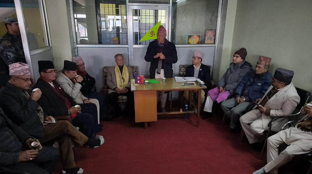 baburam_vet 21705846997.jpg